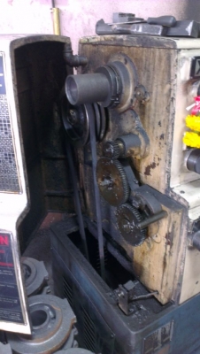 Sell> แท่นกลึง Runmaster 6 ฟุต 4 เพลา มีเบลค กลึง เกลียวมิล/นิ้ว ไม่ต้องเปลี่ยนเฟืองครับ