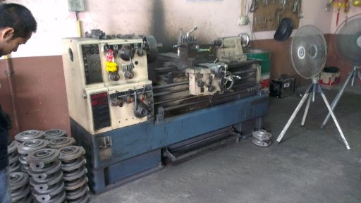 Sell> แท่นกลึง Runmaster 6 ฟุต 4 เพลา มีเบลค กลึง เกลียวมิล/นิ้ว ไม่ต้องเปลี่ยนเฟืองครับ