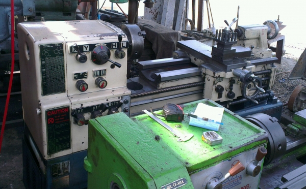 Sell> แท่นกลึง Runmaster 6 ฟุต 4 เพลา มีเบลค กลึง เกลียวมิล/นิ้ว ไม่ต้องเปลี่ยนเฟืองครับ