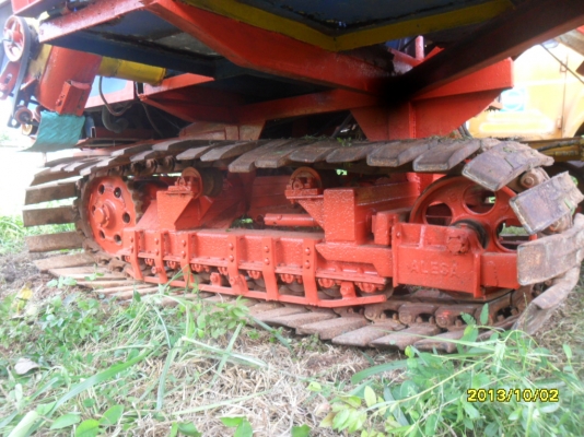 ขายรถเกี่ยวข้าววิชาญการช่าง