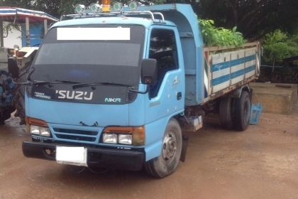 ขาย Isuzu NKR 110 หกล้อดัมพ์ สวยพร้อมใช้ โทร 088-4501277