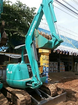 รถแบ็คโฮ  SUMITOMO  รุ่น  SH40JX   รถเก่านอก  สภาพดีพร้อมใช้งาน  มีเอกสารแจ้งจำหน่าย     เครื่อง อีซูซุ  4 สูบ ราคาต่อรองได้  สนใจสอบถามได้  ค่ะ   คุณ นิวส์   091-2602677     ( สนใ