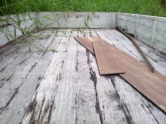 กระบะคาร์โก้ มีคอก 6 ล้อ ยาว 4.30 เมตร ขายถูกๆๆๆ