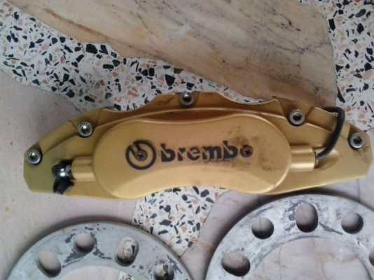 ขาย สเปเซอร์ 6มิล 6รู พร้อมฝาครอบปั้ม 1คู่ ราคา490 บาท 0855155980