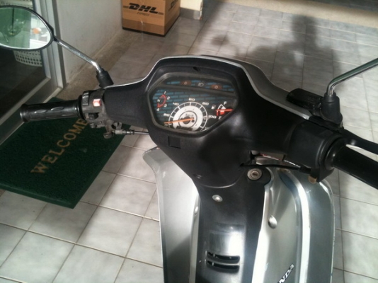 ขายฮอนด้าเวฟ 100 ล้อแม็ค สตาร์ทมือ