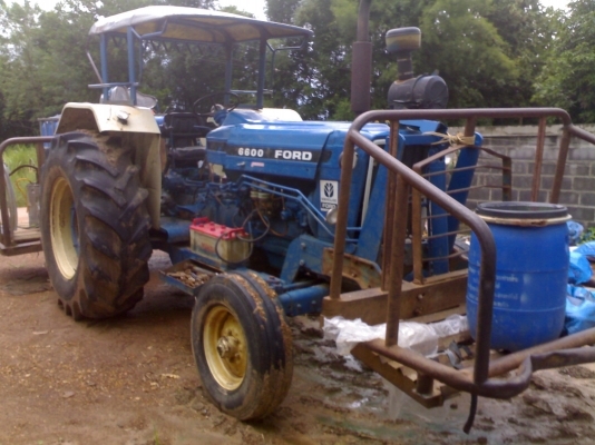 ขายรถไถ ฟร์อด 6600 พร้อมผานดันหน้า ผาน7ของCMT เอกสารอินวอย