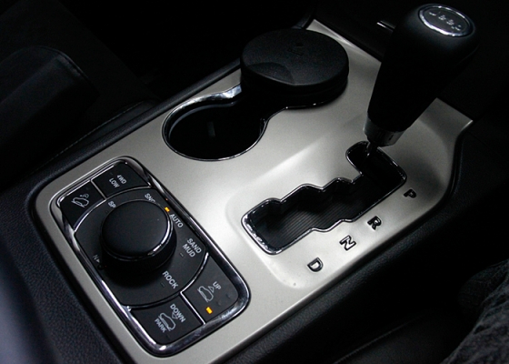 ขออนุญาติแนะนำ New Jeep Grand Cherokee