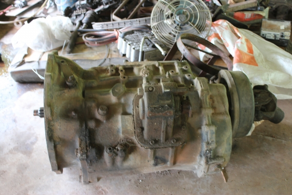 ขายเครื่องยนต์+ เกียรย์+หม้อน้ำ
