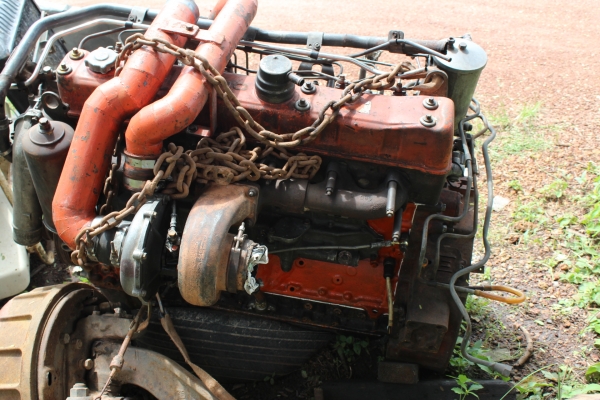 ขายเครื่องยนต์+ เกียรย์+หม้อน้ำ