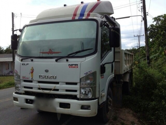 รถอีซูซุ 6 ล้อดั้ม NPR 150 แรงม้า ปี 54 สนใจติดต่อ 081 - 6079515 รถอีซูซุ 6 ล้อดั้ม NPR 150 แรงม้า ปี 54 สนใจติดต่อ 081 - 6079515