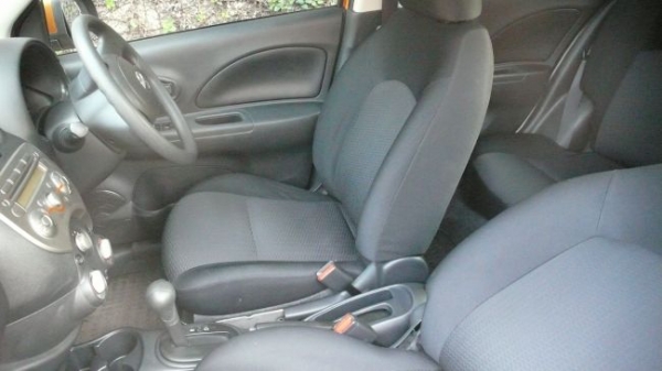 Nissan March 1.2  ปี'10 รถเดิมทั้งคัน