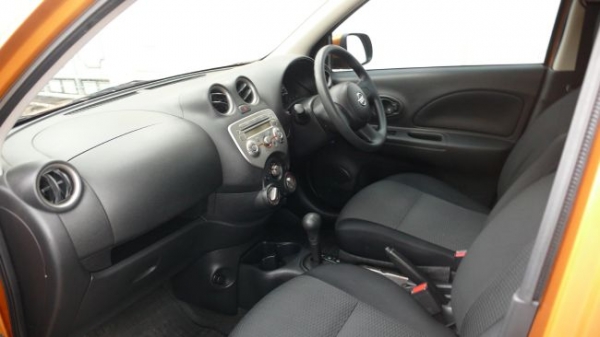 Nissan March 1.2  ปี'10 รถเดิมทั้งคัน