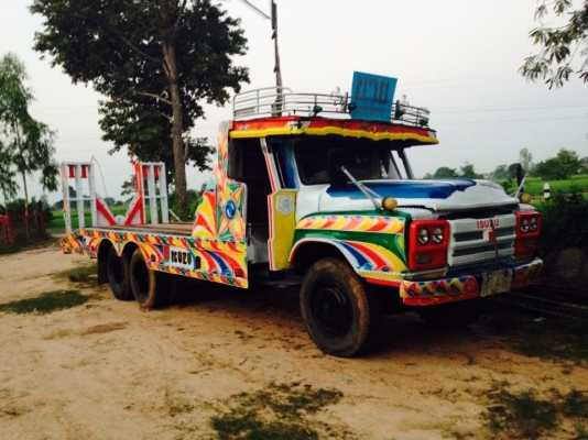 กำลังต่อ ขึ้นรถแม็โค 120 ครับ เพลาเดียว เครื่องดีคัซซีสวย กำลังต่อ ขึ้นรถแม็โค 120 ครับ เพลาเดียว เครื่องดีคัซซีสวย