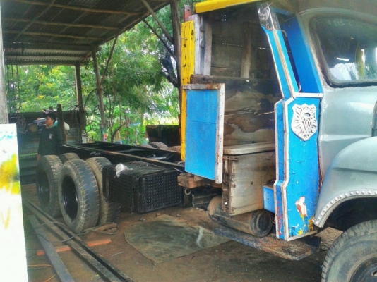 กำลังต่อ ขึ้นรถแม็โค 120 ครับ เพลาเดียว เครื่องดีคัซซีสวย กำลังต่อ ขึ้นรถแม็โค 120 ครับ เพลาเดียว เครื่องดีคัซซีสวย