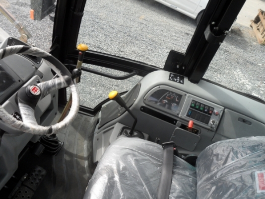 TLB8445 TEREX BACKHOE LOADER2wd รถตักหน้าขุดหลัง