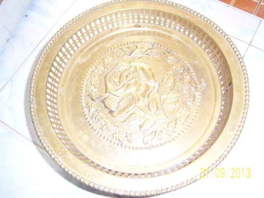 พานทองเหลือง 12 นิ้ว  สวยๆคับ