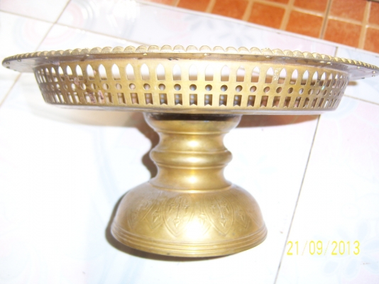 พานทองเหลือง 12 นิ้ว  สวยๆคับ