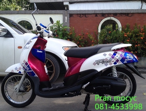 ขายyamaha finoสีขาว น้ำเงิน ชมพู