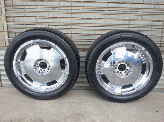 ล้อนอก Player 717 ขอบ 18 5รู100/114 พร้อมยาง มี 1คู่ ราคา 3,900บาท