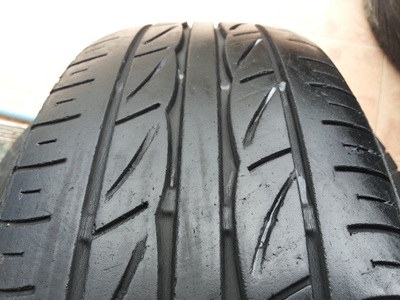 ขายยาง175/65/14 ปี 10/3เส้น ปี09/1เส้น BRIDESGTONE TURANZA AR10 1 ชุด