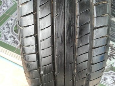 ขายยาง185/55/15 ปี 11/3เส้นปี10/1เส้น DUNLOP SP230 1 ชุด