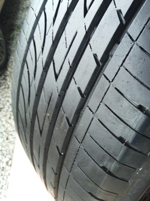 ขายยาง195/65/15 ปี 2512 BRIDGESTONE TURANZA GR90 1ชุด