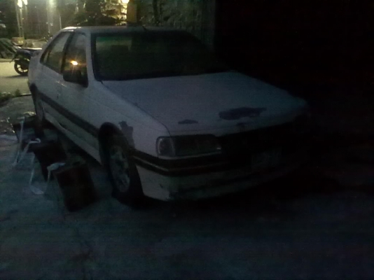 ขาย/ระเบิดรถ  peugeot ทั้งคันและอะไหลเปอร์โยจำนวนมาก