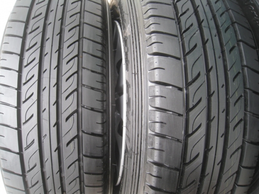 ขายกะทะล้อ Toyota vigo ป้ายแดง ขอบ15 5รู 114.3 พร้อมยางปี 1813 สีที่หน้ายางมีทุกเส้นครับ  สนใจติดต่อเล็กคลองสามครับ (081-3747940)