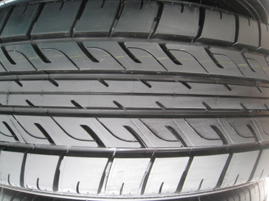 ขายกะทะล้อ Toyota vigo ป้ายแดง ขอบ15 5รู 114.3 พร้อมยางปี 1813 สีที่หน้ายางมีทุกเส้นครับ  สนใจติดต่อเล็กคลองสามครับ (081-3747940)