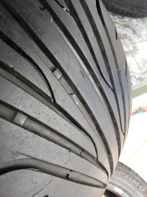 ขายยาง195/50/15 ปี 4010 DEESTONE R701 1 ชุด