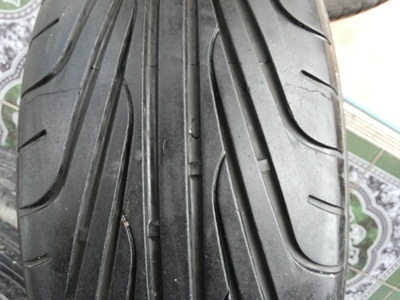 ขายยาง195/50/15 ปี 4010 DEESTONE R701 1 ชุด