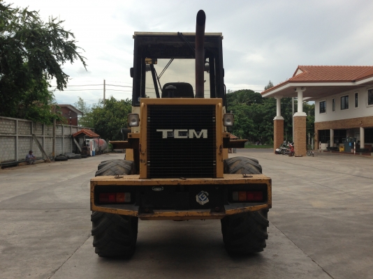 ขายรถตักล้อยาง TCM 830-2