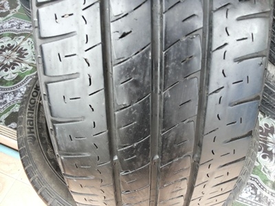 ขายยาง215/65/16 ปี12/3เส้นปี11/1เส้น MICHERLIN Agilis 1 ชุด