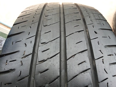 ขายยาง215/65/16 ปี12/3เส้นปี11/1เส้น MICHERLIN Agilis 1 ชุด