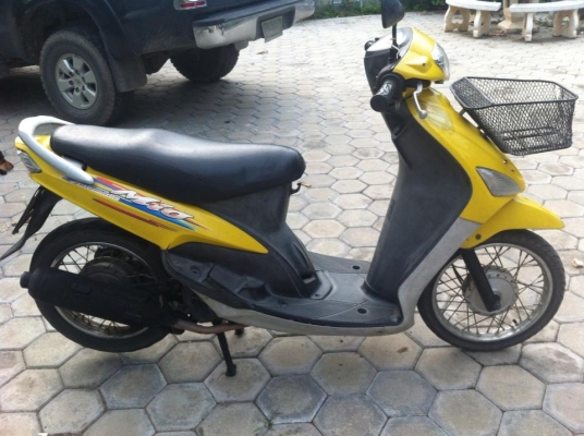 YAMAHA MIO สีเหลือง ทะเบียน พร้อมโอน เพียง6900บาท เท่านั้น YAMAHA MIO สีเหลือง ทะเบียน พร้อมโอน เพียง6900บาท เท่านั้น