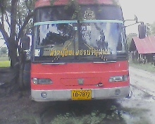 ขายรถบัสยาวสวยพร้อมใชัพร้อมโอนรถใช้งานประจำรถจอดอยู่บ้านไผ่0895835731