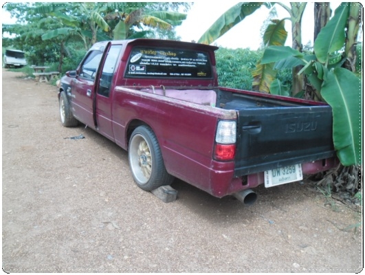 อีซูซุ ไม่มีเครื่อง ไม่มีเกียร์ สภาพดีครัชซีสวย