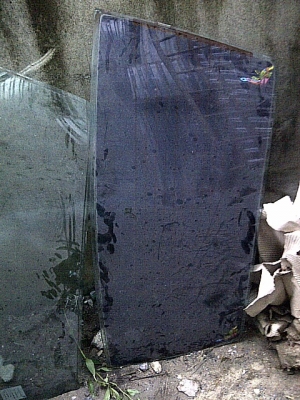 ขาย..กระจก หน้า+หลัง เปอโย 305 ขาย..กระจก หน้า+หลัง เปอโย 305