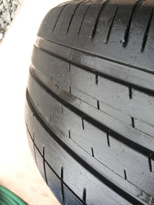 ขายยาง205/55/16 ปี11/2เส้นปี10/2เส้น MICHERLIN PILOT 3 1ชุด