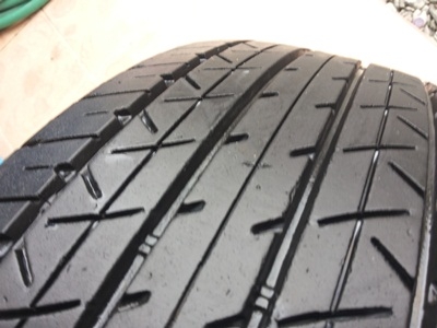ขายยาง215/60/16 ปี 4410 BRIDGESTONE TURANZA ER33 1 ชุด