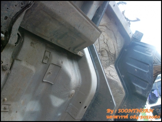 ขายด่วน รถบรรทุก 10 ล้อ MITSUBISHI FUSO MMTFN528 210 แรง ปี 45 รถสวยมาก สภาพเดิมๆ พร้อมใช้งาน ราคาสุดคุ้ม