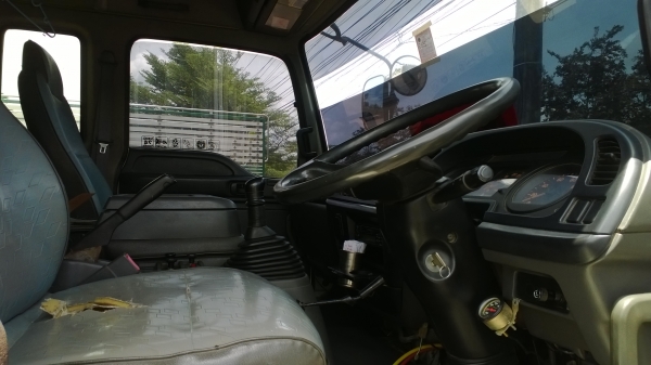 ขาย..10ล้อดั้ม270แรง ยูโร2 ปี*2549 มีระบบลากพ่วง(ขายรวมเงินดาวน์ เงินผ่อน 2.5 ล้าน)