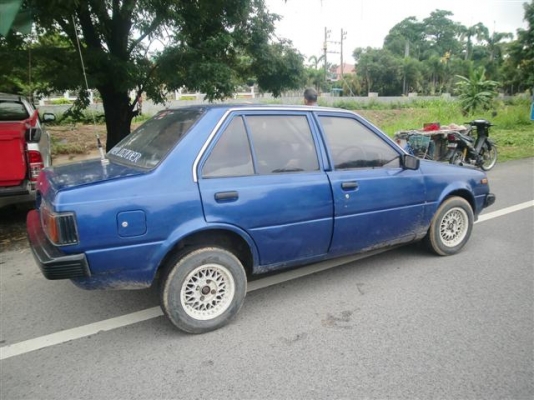 nissan sunny B11
