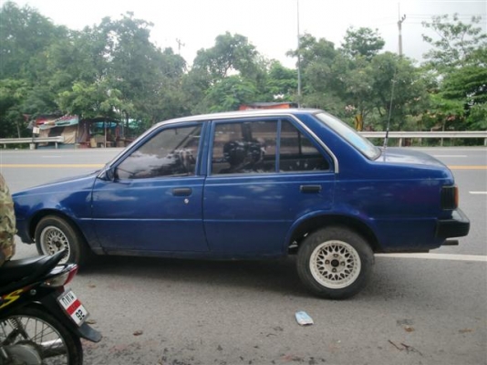 nissan sunny B11