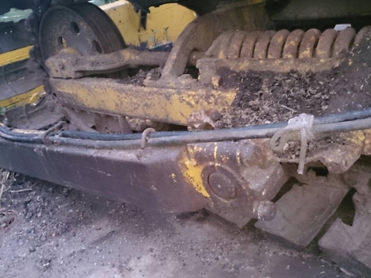 ขาย D20-5 สภาพเครื่องยนต์และระบบเลียวดีมากช่วงล่างพอใช้ได้