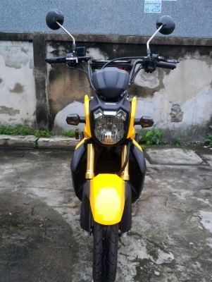 ขาย ZOOMMER X ปี56 รถ 6 เดือนวิ่งน้อย สีสวย เดิมๆ รอยแทบไม่มี