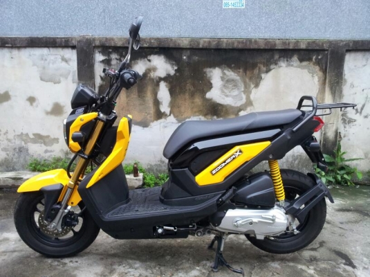 ขาย ZOOMMER X ปี56 รถ 6 เดือนวิ่งน้อย สีสวย เดิมๆ รอยแทบไม่มี