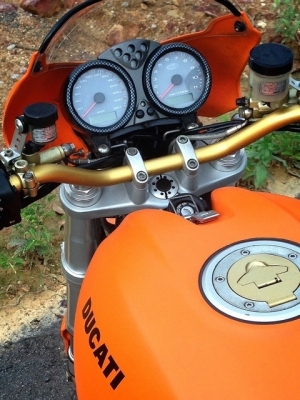 ขาย ducati m900 ปี2002 หัวฉีด สรรพสามิตรแท้ๆ 169000