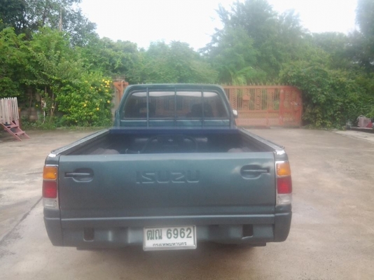 ขายรถกระบะสภาพดีพร้อมใช้งาน (รถบ้าน)