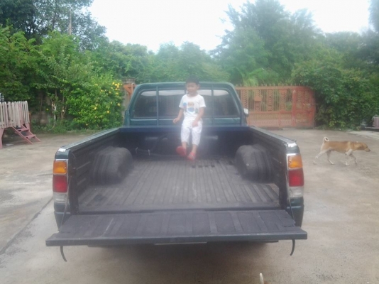 ขายรถกระบะสภาพดีพร้อมใช้งาน (รถบ้าน)